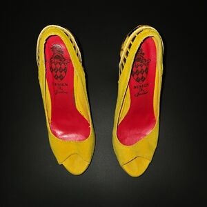 Elegant Yellow Peep-Toe Heels